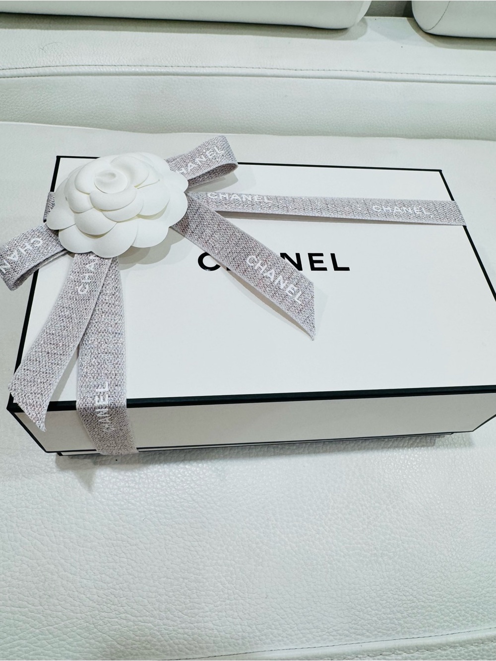 CHANEL White and Gray silver Ribboned Gift Box with Camellia